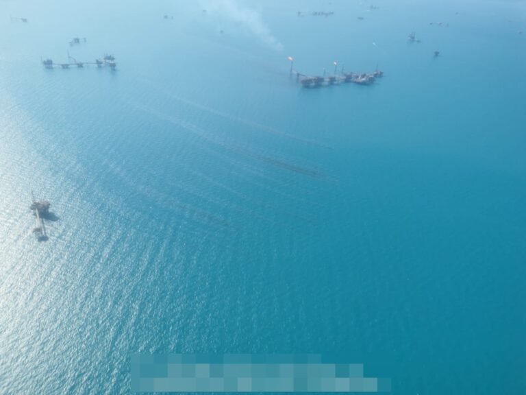 SEMAR descarta derrames de hidrocarburos entre las costas de Veracruz y Tabasco