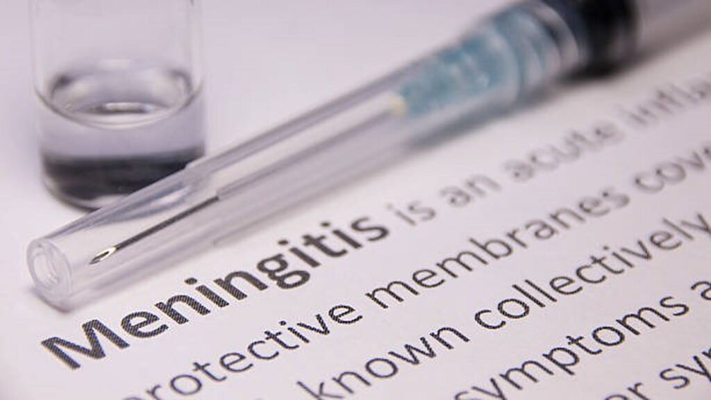 Alerta sanitaria en Kent por brote de meningitis B en Canterbury