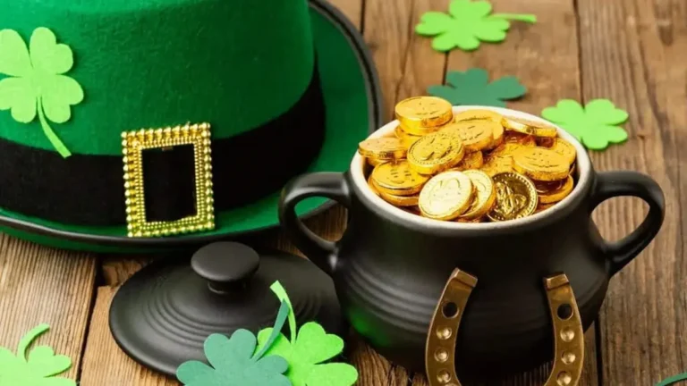 El secreto de los 7,000 millones de dólares tras el trébol de San Patricio