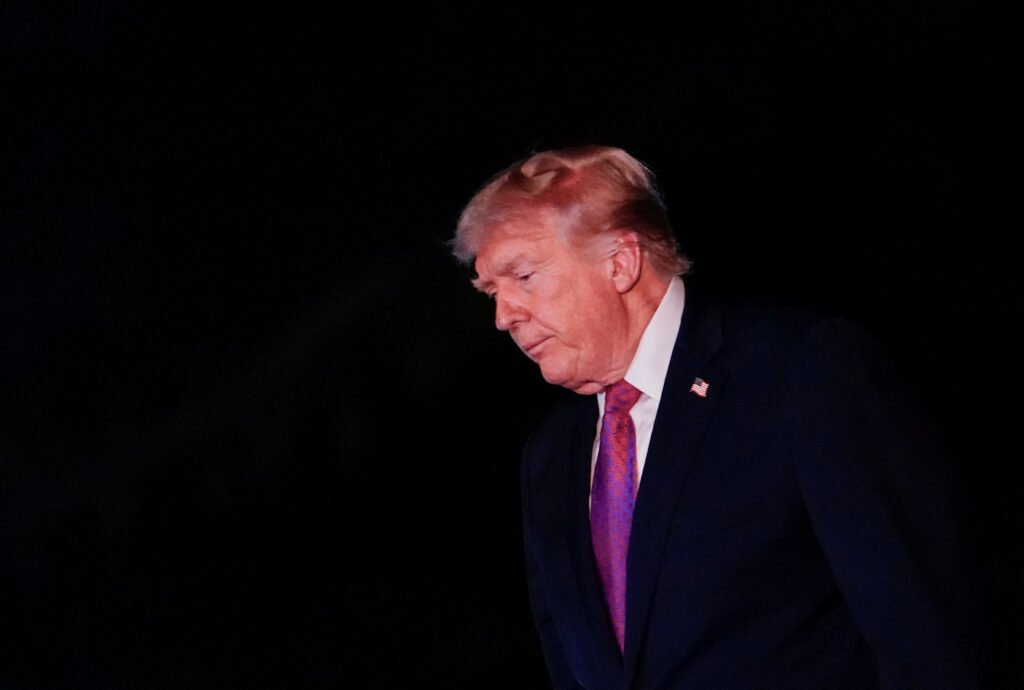 El colapso del mito económico de Trump: la guerra con Irán factura el bolsillo estadounidense