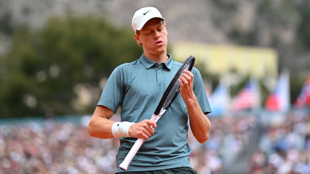 Jannik Sinner blinda su ascenso al Número Uno tras una batalla física en Montecarlo
