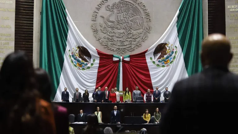 Plan B electoral de Sheinbaum se convierte en Ley tras aval estatal