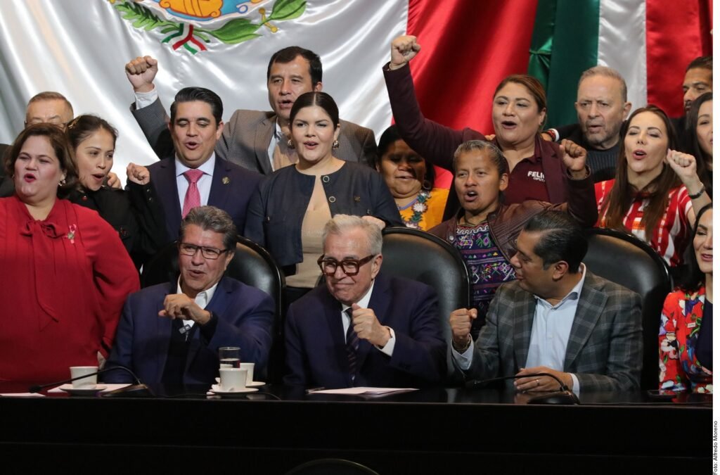 El blindaje de la impunidad: Morena se encadena al destino criminal de Rocha Moya