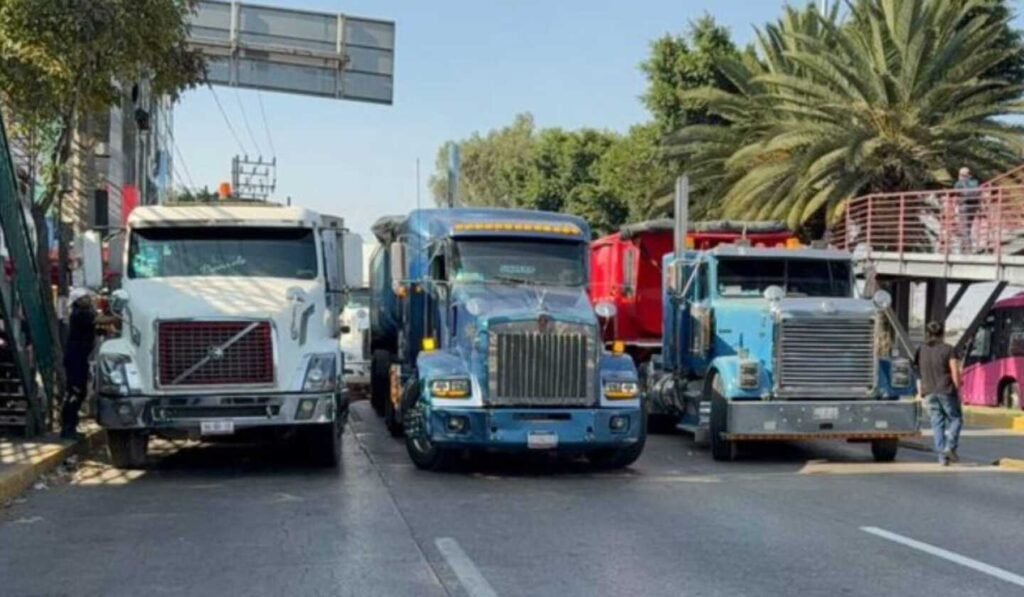 Paro Nacional paraliza las arterias logísticas de México este 6 de abril