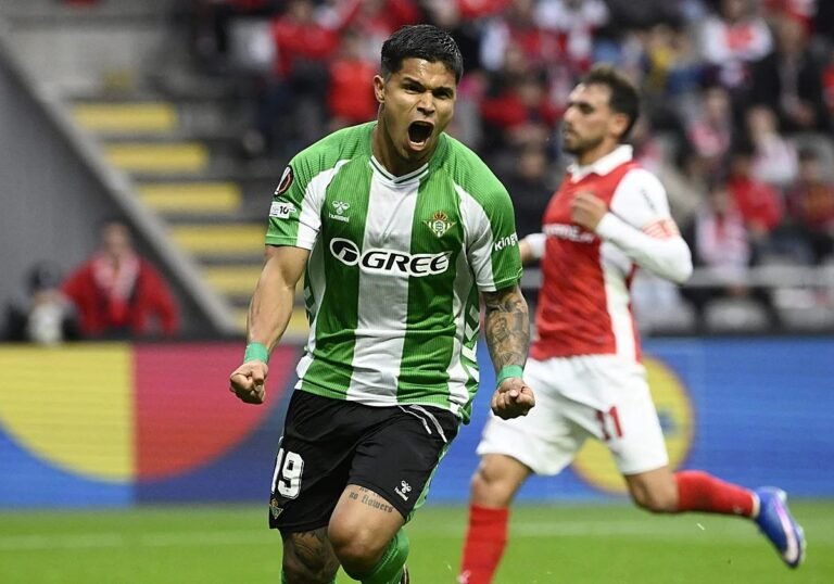 Dónde ver Real Betis y SC Braga dirimir el acceso a semifinales en La Cartuja