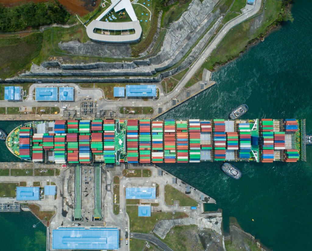 Crisis en Ormuz dispara peajes en Panamá hasta los 4 millones de dólares