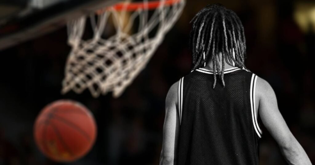 La muerte de Brandon Clarke: la trama detrás del luto oficial