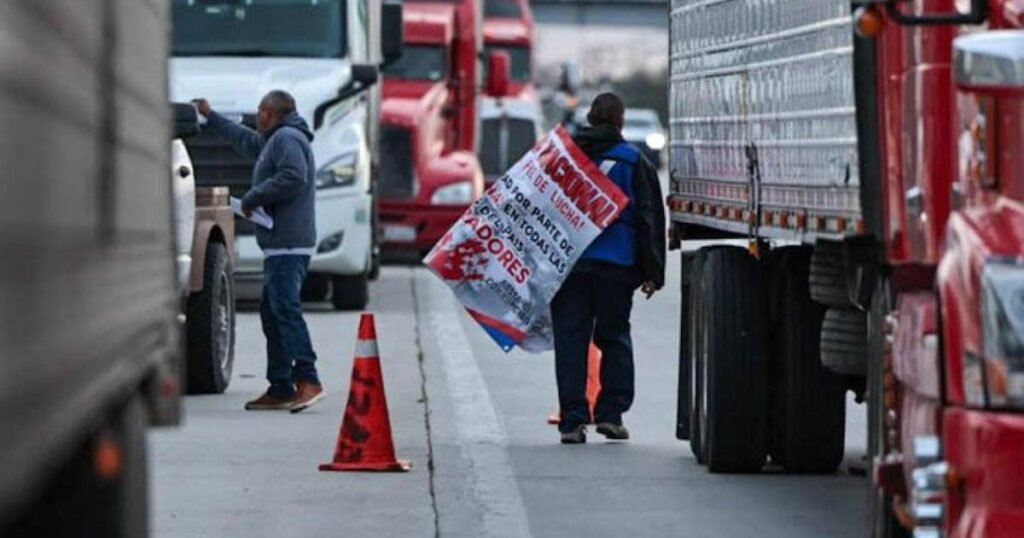 Explosión de descontento social unifica demandas en megamarcha del 20 de mayo
