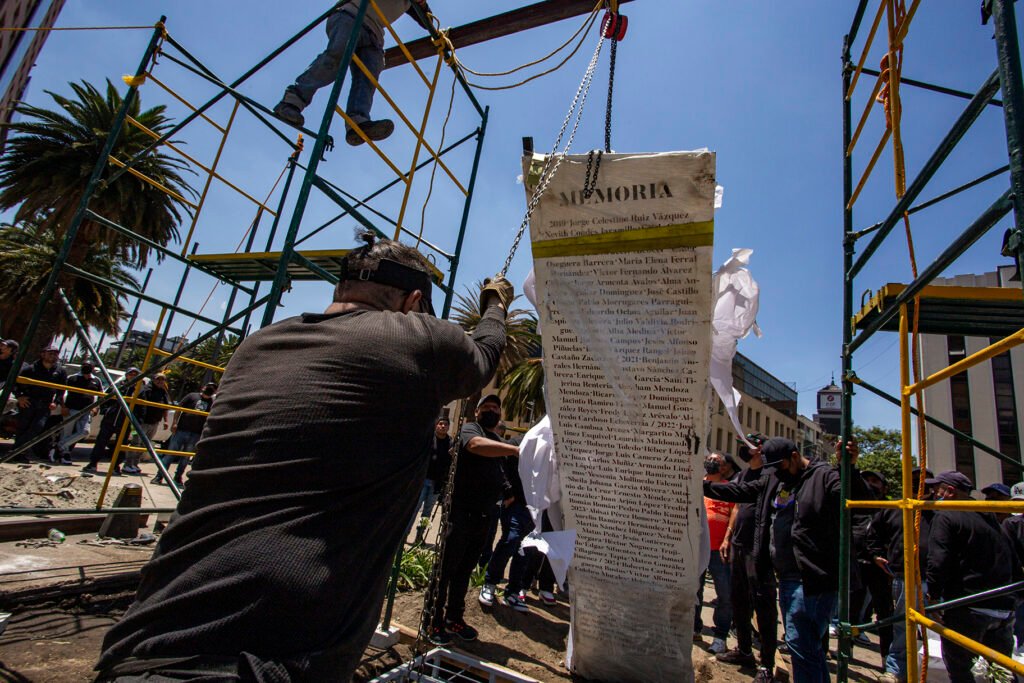 México erige memorial contra la impunidad que asfixia al periodismo