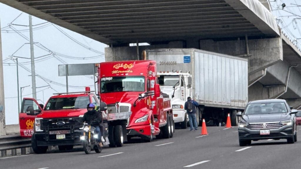 Accidente fatal en México-Toluca revela vulnerabilidad vial en Lerma