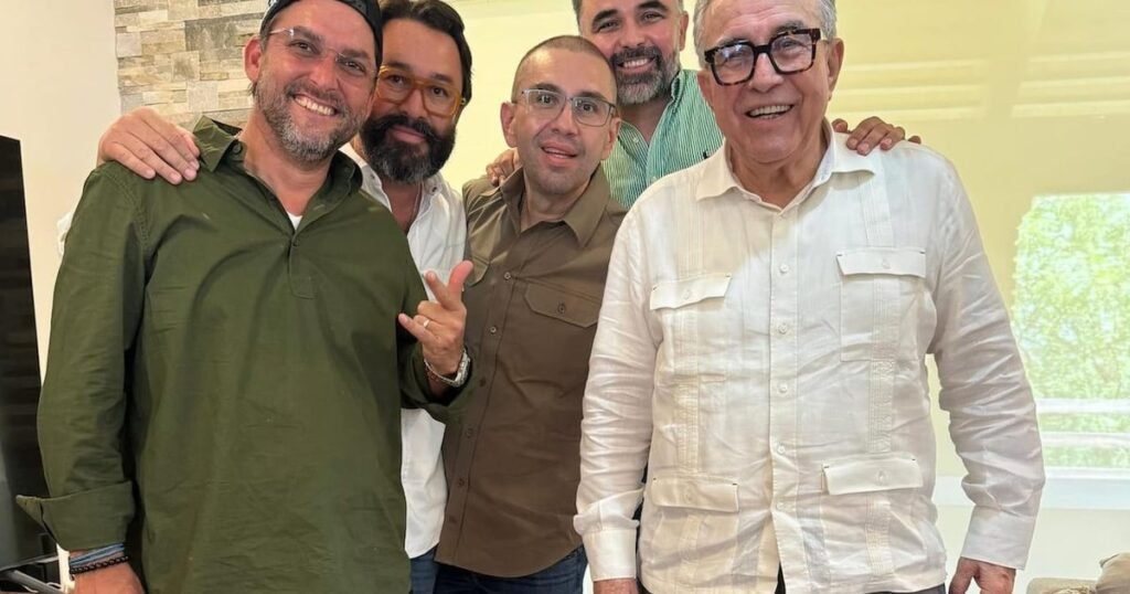 Sinaloa: Rocha Moya teje red familiar; UIF y EE. UU. investigan contratos