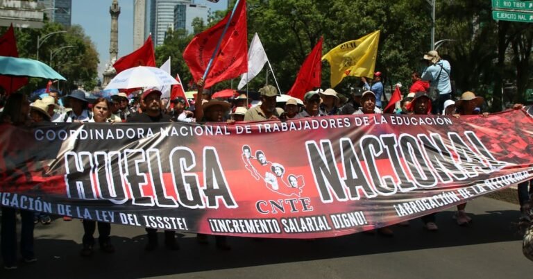 CNTE escala presión: liberación de peajes deja una herida económica abierta