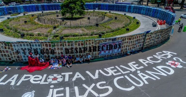Escala la presión social en México ante el inminente Mundial